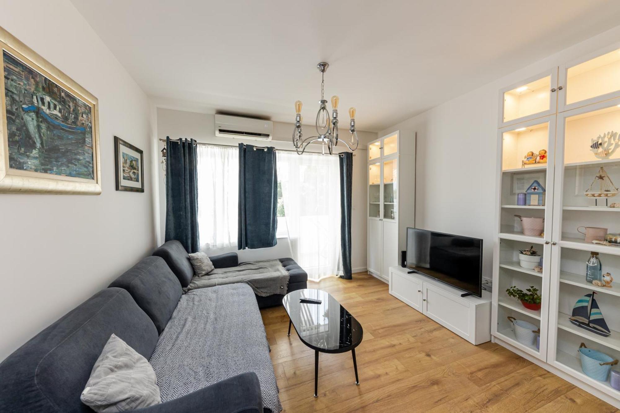 House Niko M With 6 Apartments スプリト エクステリア 写真